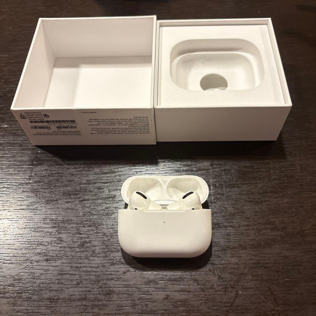 AirPods Pro本体箱付き
