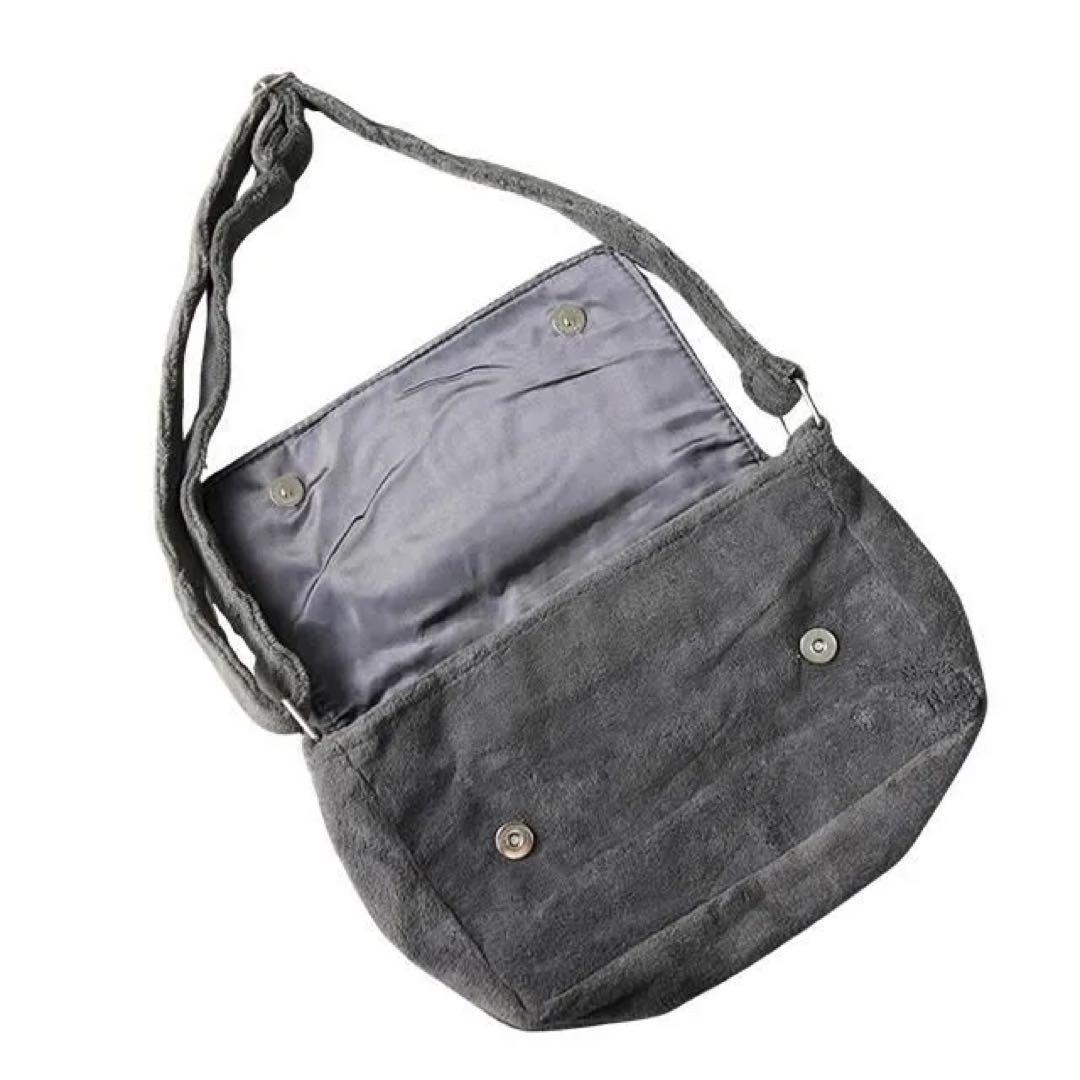 レア◎C H A N E Lチャコールグレーバッグ