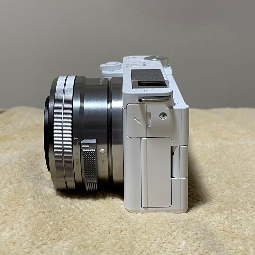 忍【極美】SONY ZV-E10 ズームレンズセット