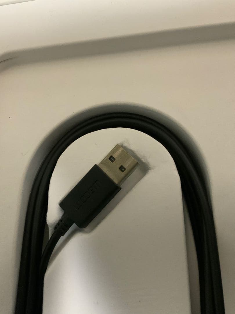 Wacom Intuos Pro Medium PTH-660 箱あり・替え芯付