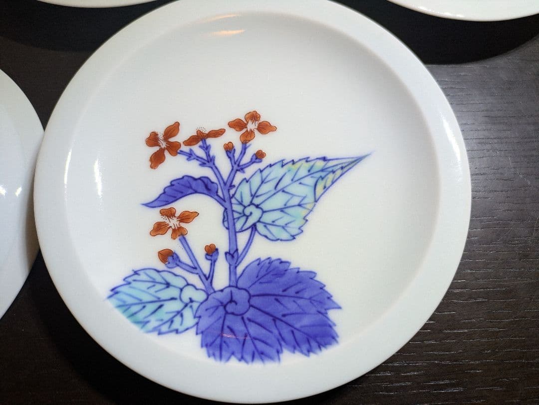 今泉今右衛門 錦白粉花絵 銘々皿 5枚セット　&　他5枚セット