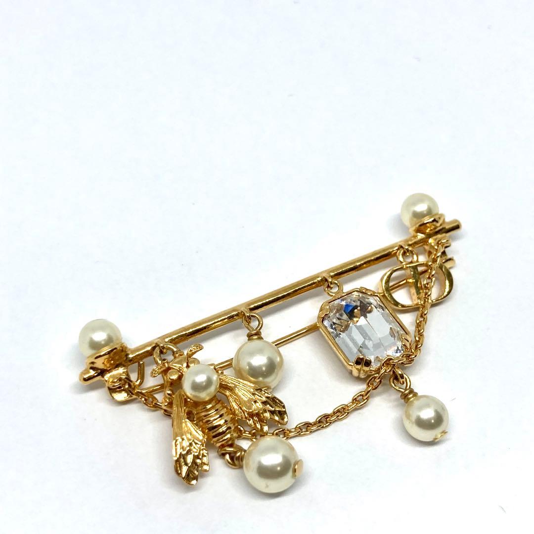 ディオール CDロゴ フェイクパール ブローチ GP