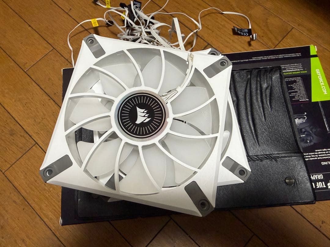 CORSAIR ファンRGB 6個セット