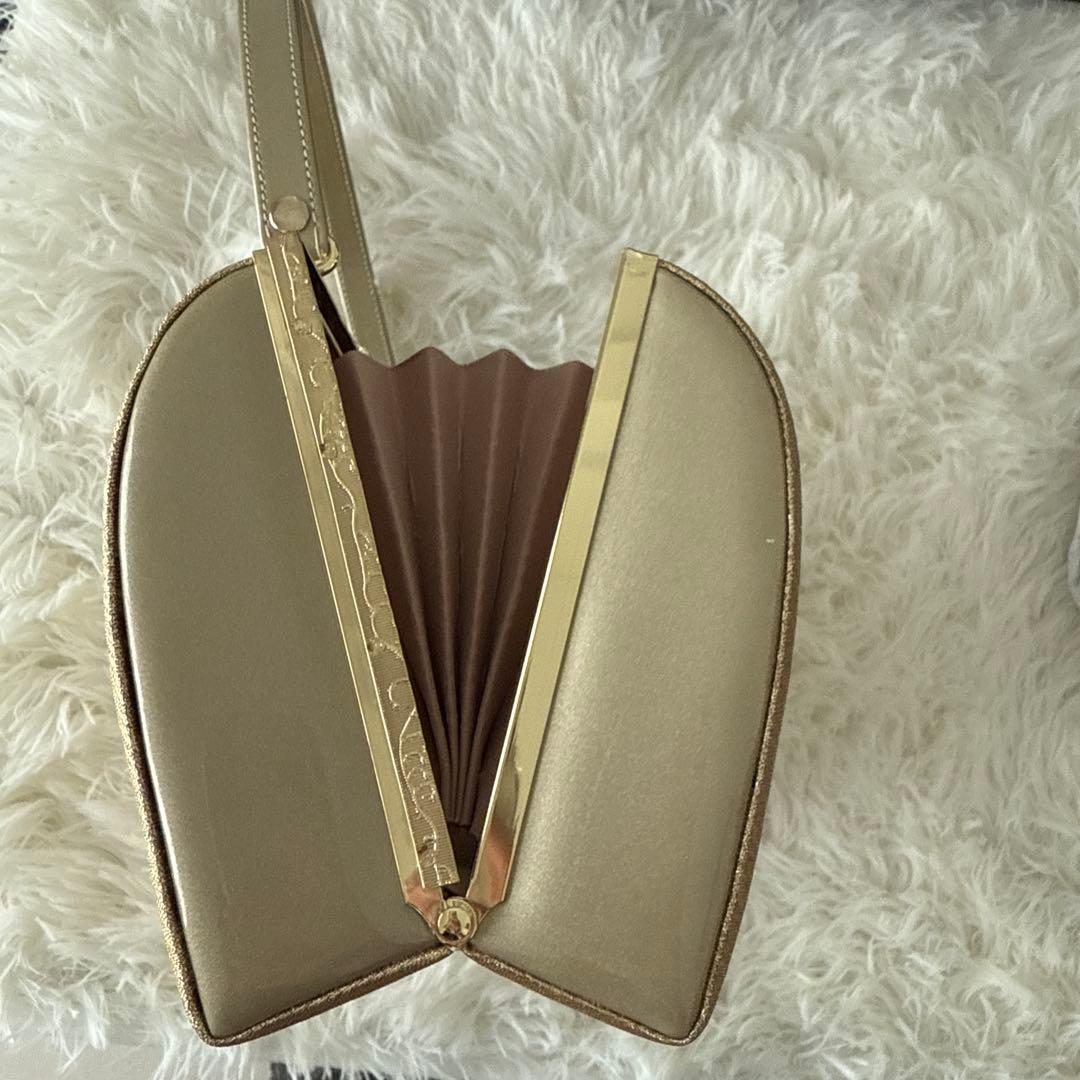 【美品】ゴールドの下駄とバッグのセット