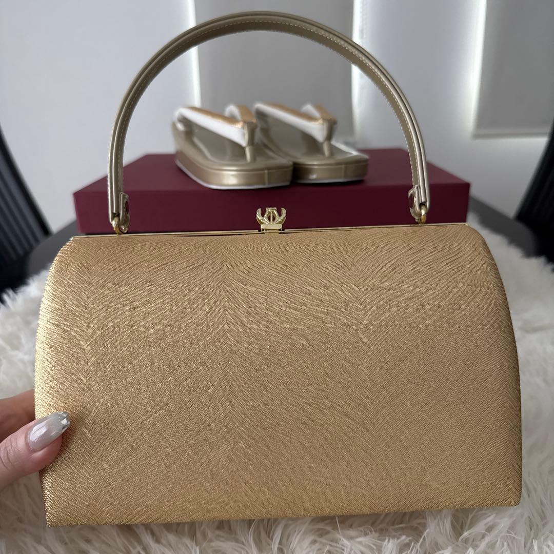 【美品】ゴールドの下駄とバッグのセット