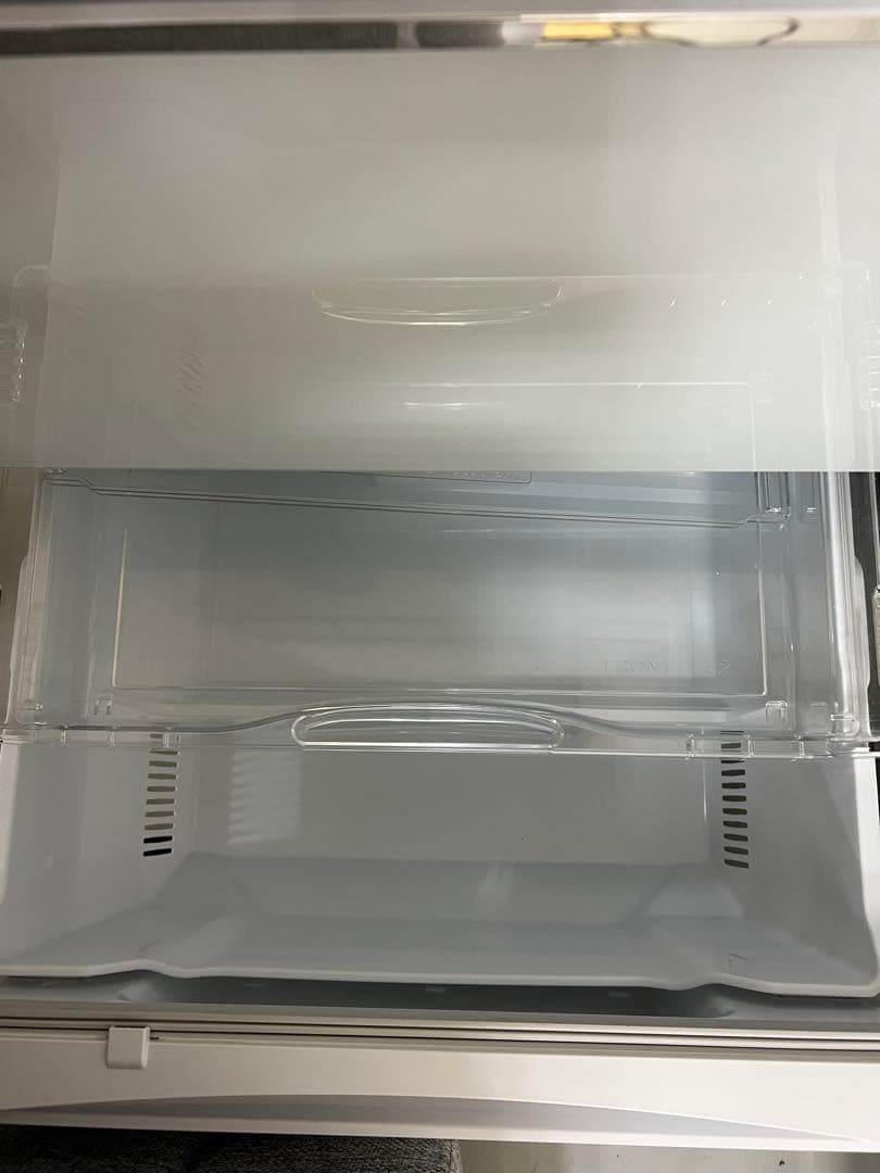 ファミリー　冷蔵庫　５ドア