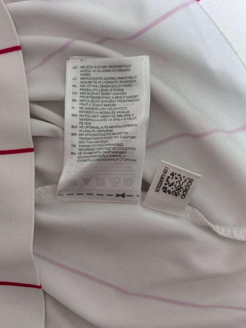 ADIDAS サッカー　デンマーク代表　ユニフォーム 値段交渉可