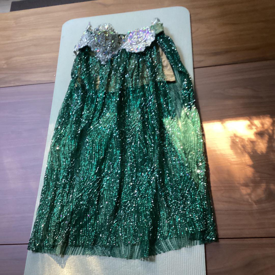 ベリーダンスコスチューム　グリーン