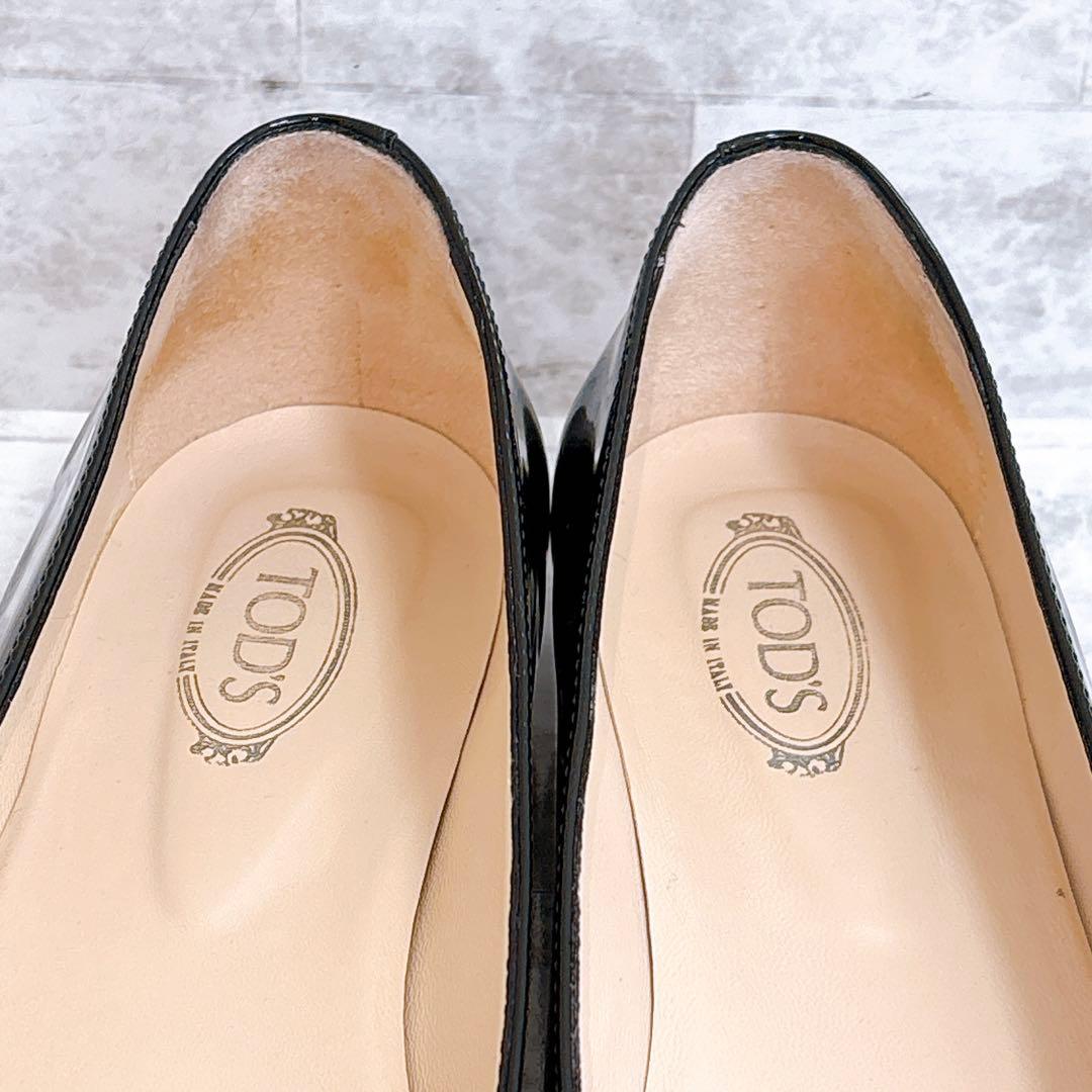 極美品✨TOD'S ケイト エナメル フラットパンプス チェーン 22.5cm