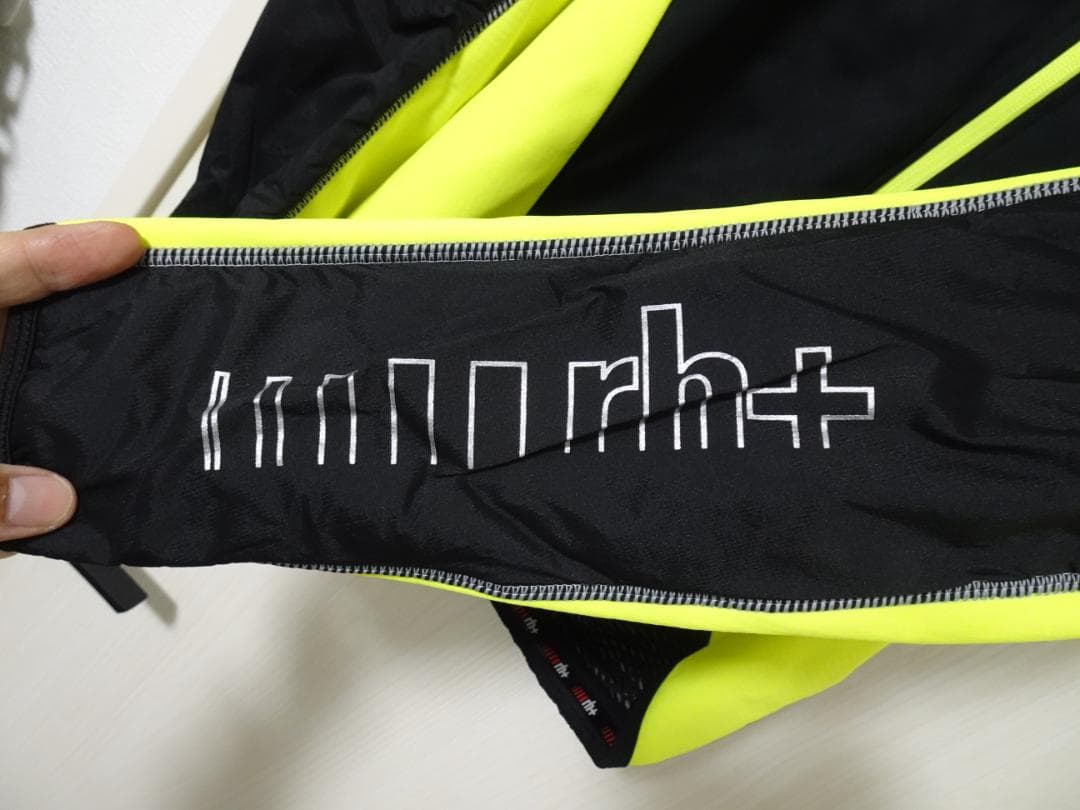 ◆未使用◆定価2.3万rh+ アールエイチプラス ゼロ エアー X ジャケット