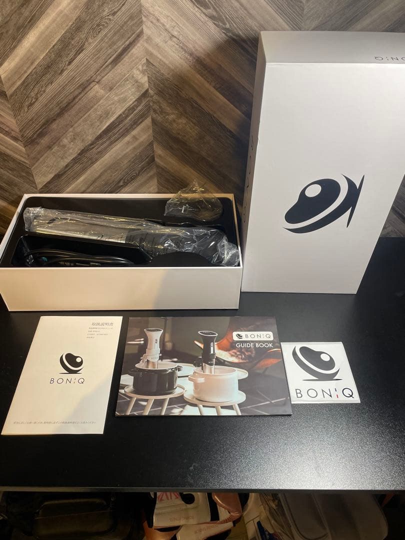 BONIQ 低温調理器 本体と付属品
