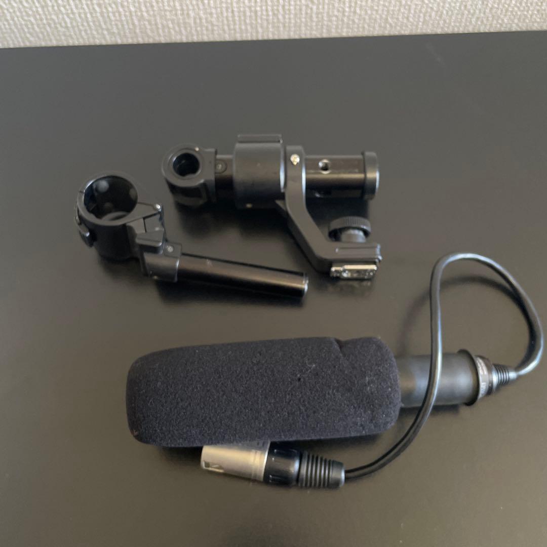 SONY NEX-FS100 Super35mmセンサー搭載・Eマウント業務用