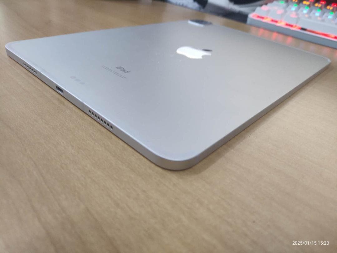 011500F iPad Pro 11インチ 第3世代 A2459 128GB