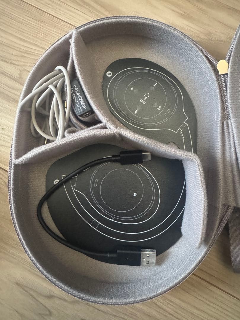 SONY ヘッドホン WH-1000XM4 プラチナシルバー