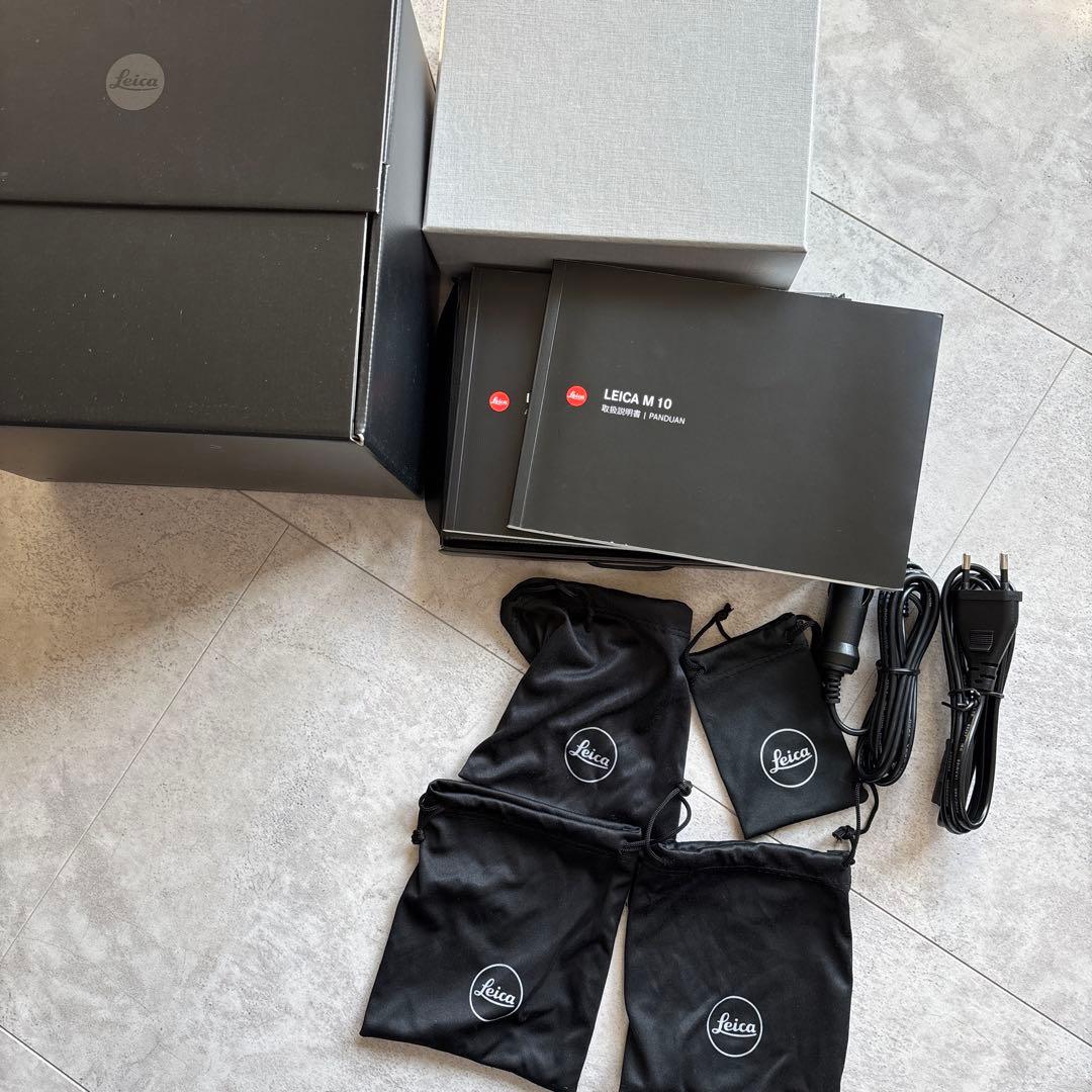 leica M10 ブラッククローム　主要付属品あり