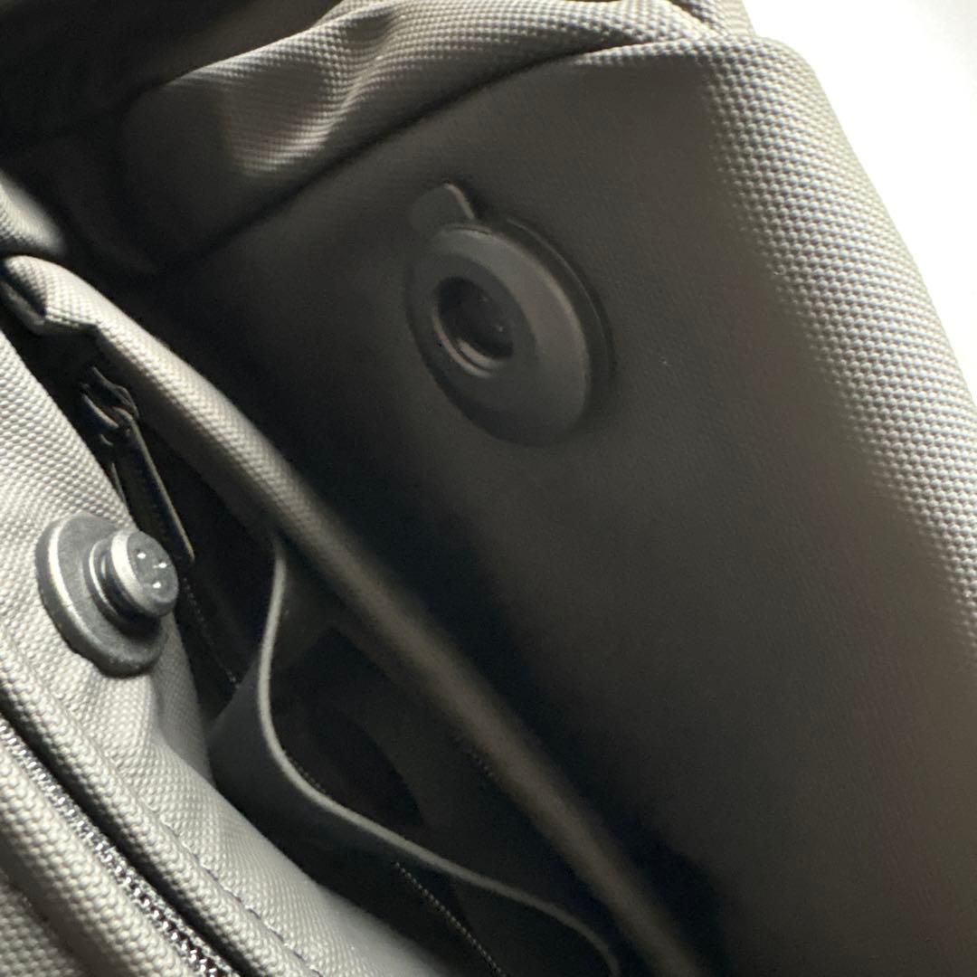 【国内未発売】NIID st@tment 2way sling bag