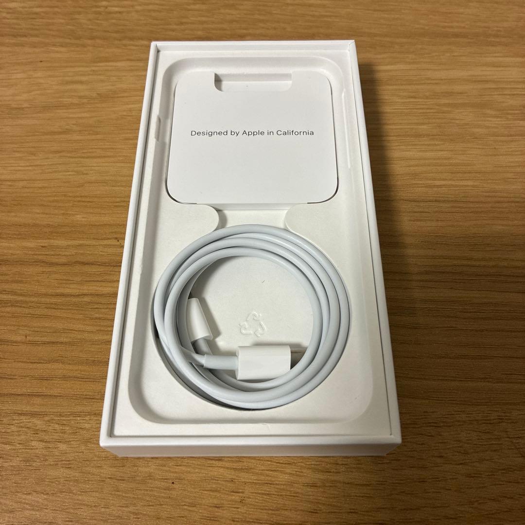 iPhone se3 第三世代　ソフトバンク64GB