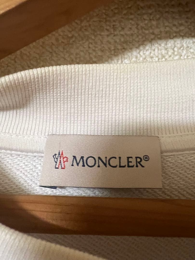 MONCLER ロゴパッチ スウェット トレーナー