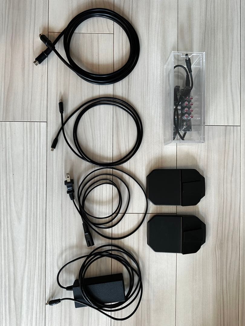 <当日発送可>ADAM AUDIO D3V アクティブスピーカー