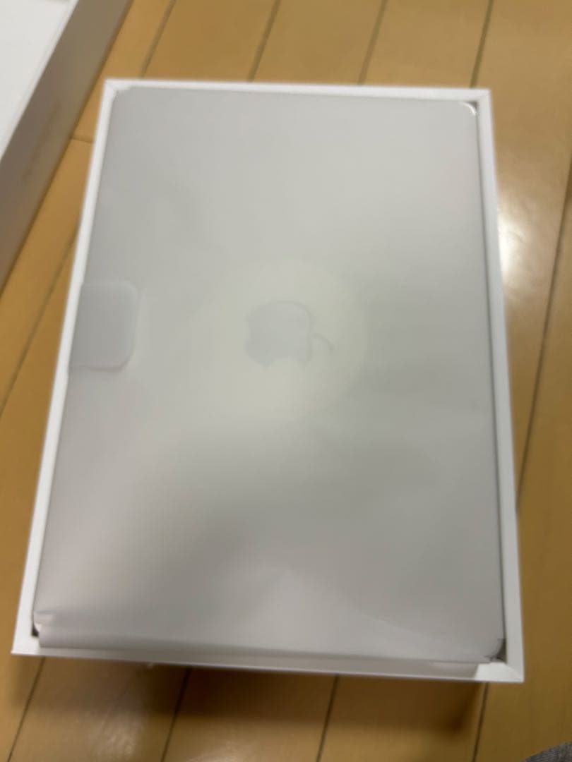 MacBookAir M2 2022 8GB 256GB スターライト13インチ