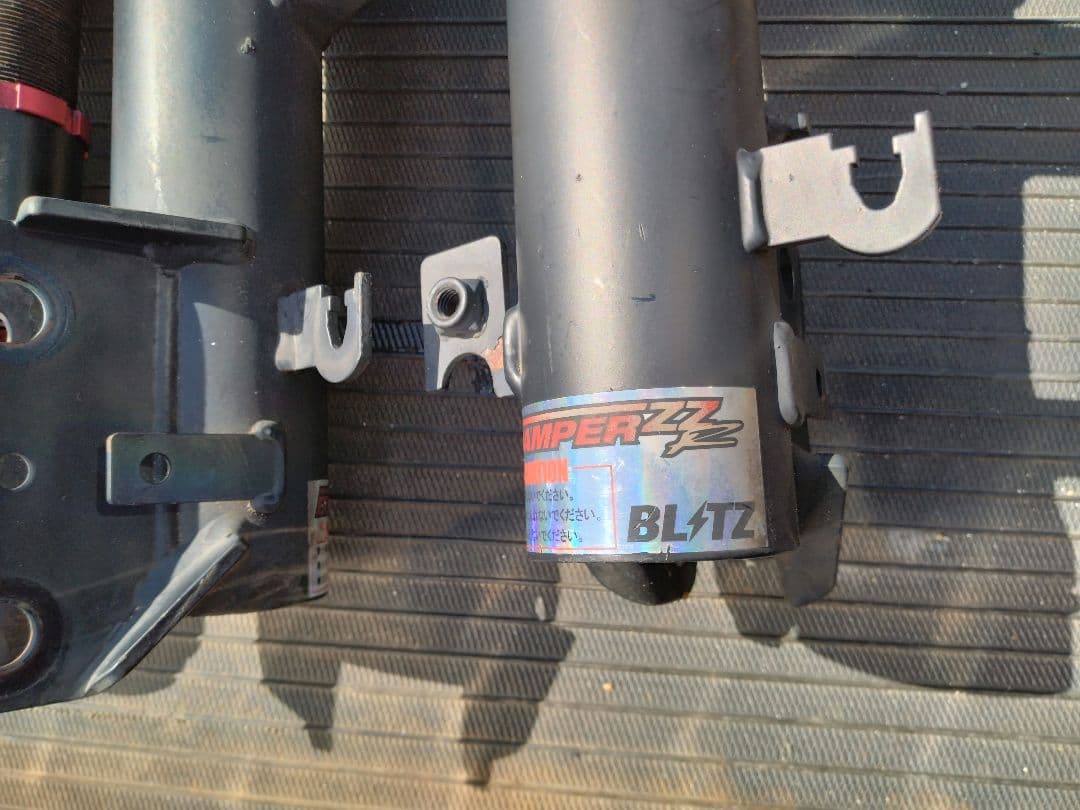 BLITZ製 サスペンションキット