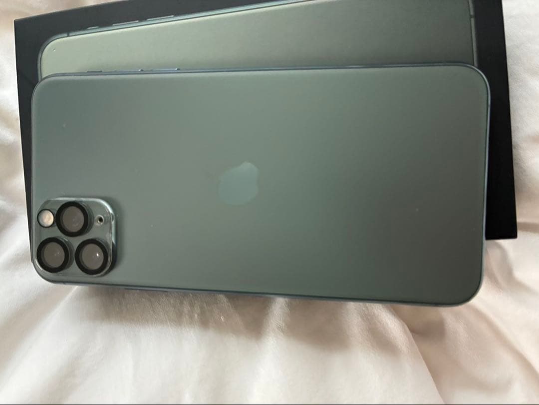 【極美中古】iPhone11Pro Max 256GB ミッドナイトグリーン