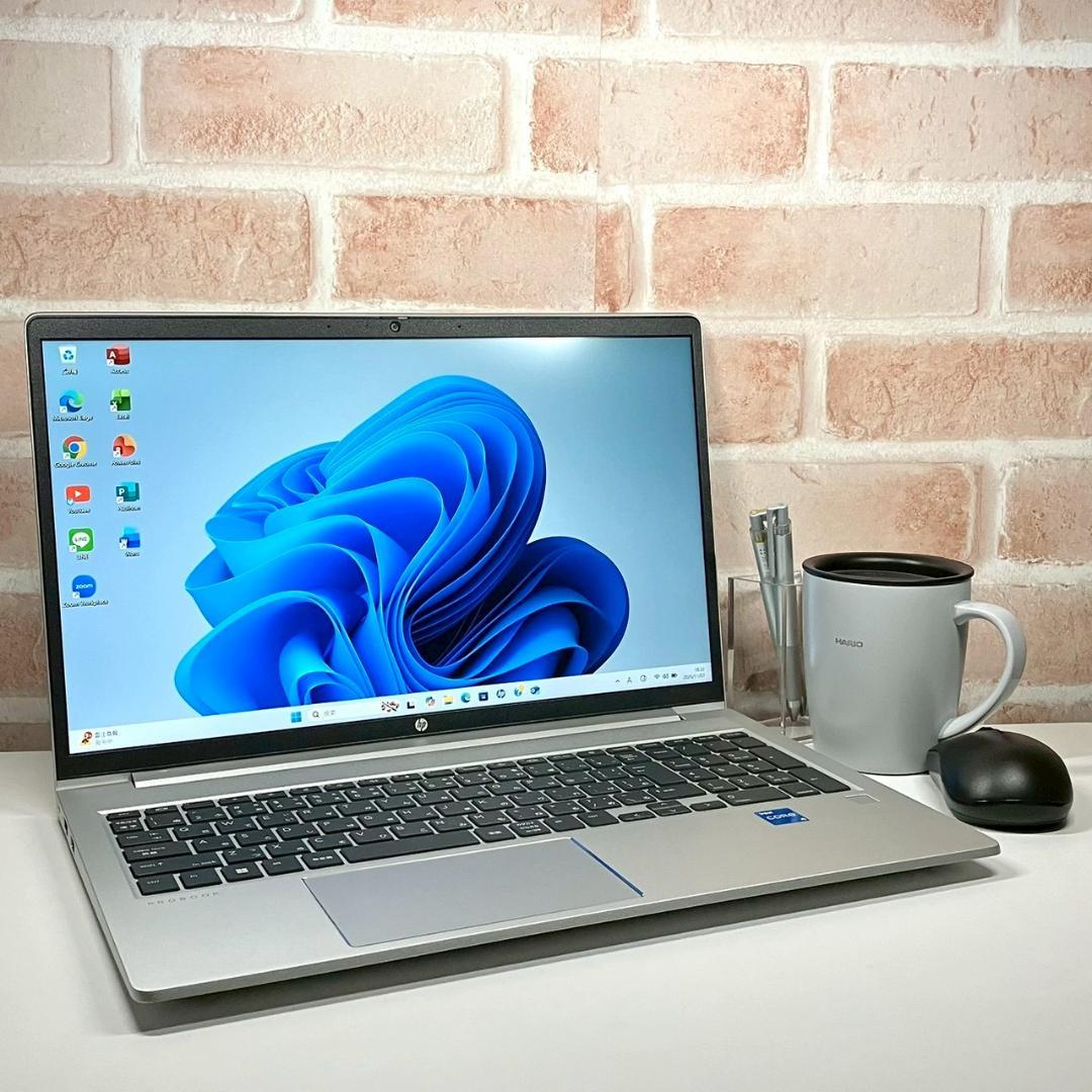 ★2024年製★ 美品 第13世代i5 テンキー付き 大画面 HP G16