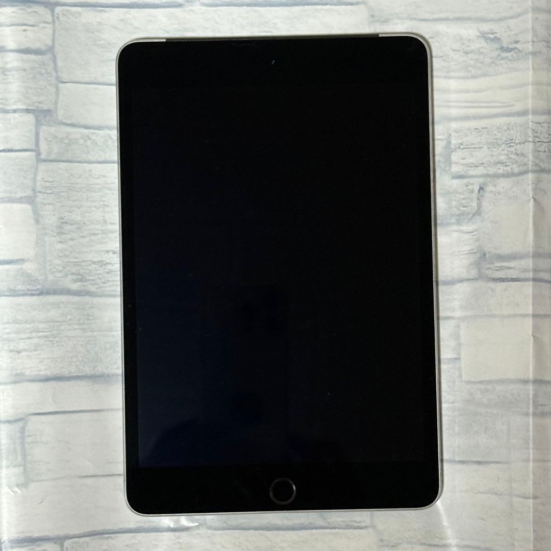 iPad mini4 SIMフリー 64GB スペースグレイ