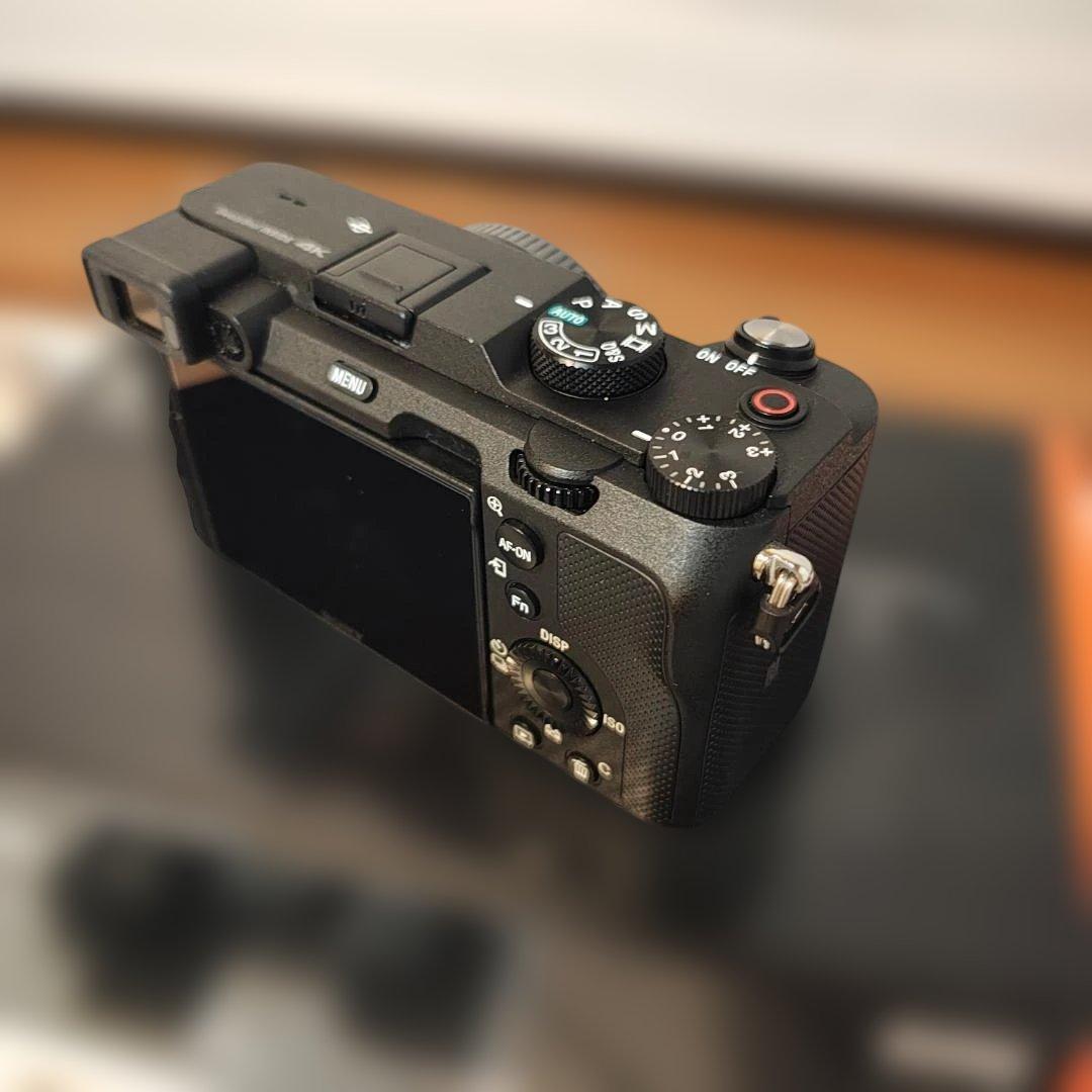 【超美品】【ショット数：5236枚】ソニー SONY α7C ブラック