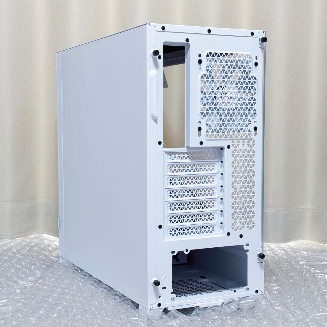 《値下げ中》Fractal Design Pop Silent PCケース