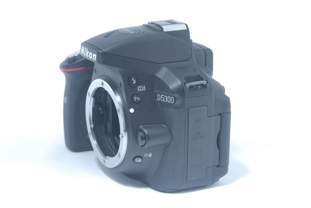 ニコン♥️一眼レフ♥️人気機種♥️ダブルレンズ♥️迷ったらコレ♥️完璧セット♥️Nikon