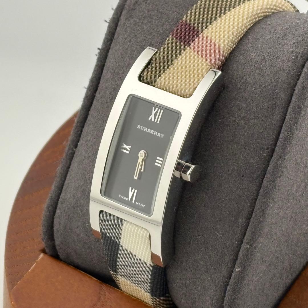 【超希少】バーバリー　ノバチェック　クォーツ　ブラック　レディース