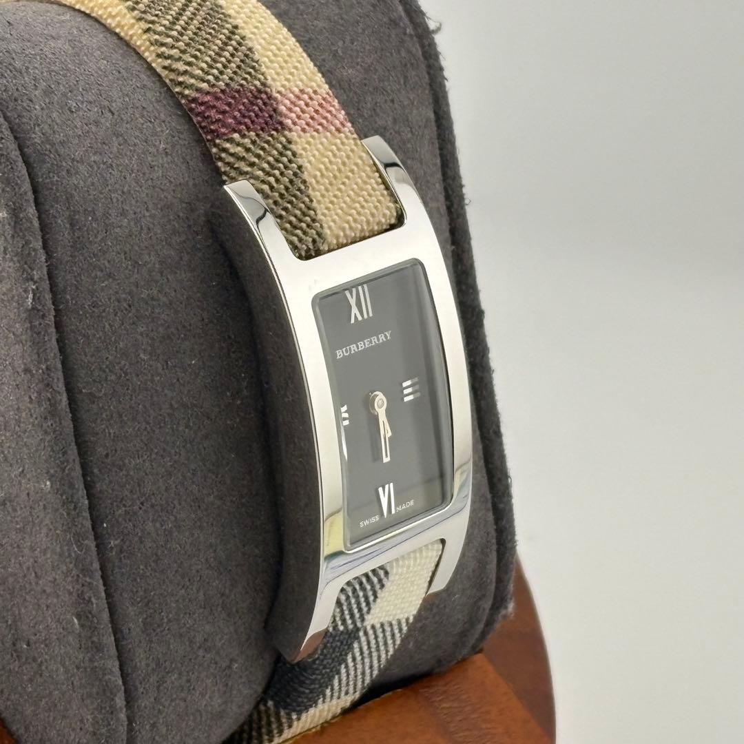 【超希少】バーバリー　ノバチェック　クォーツ　ブラック　レディース
