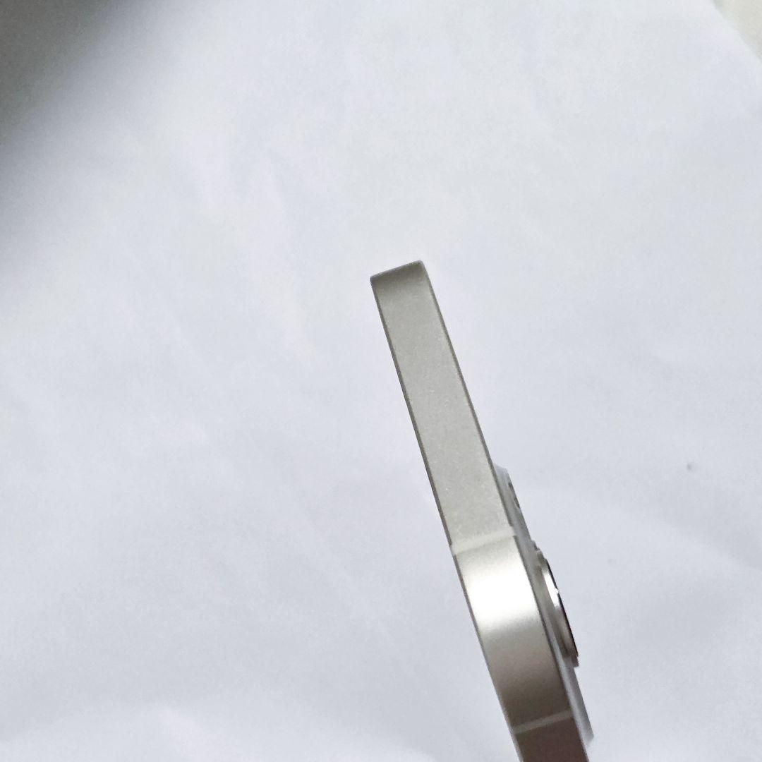 【ほぼ新品】iPhone13 128GB ホワイト