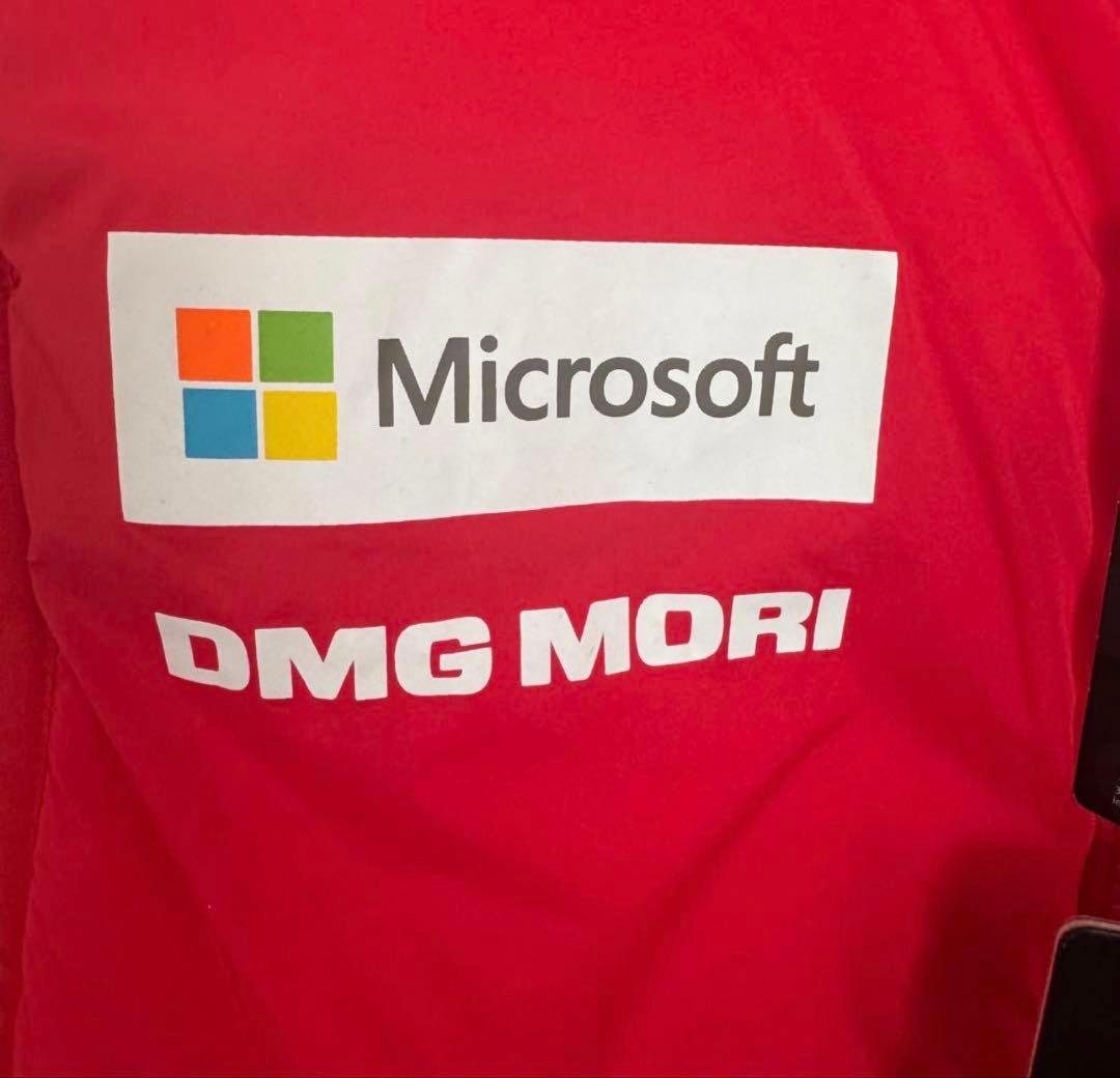 TOYOTA GAZOO Racing GR ダウンベスト レッド 日本サイズＬ