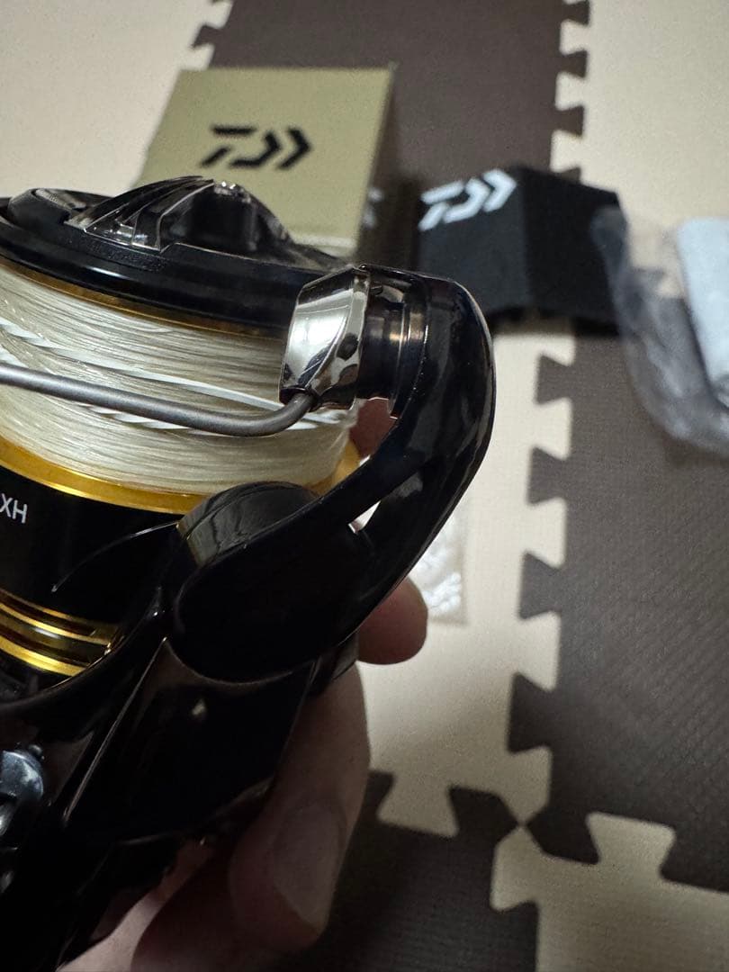 23レガリス　LT3000-CXH ダイワ　レガリス