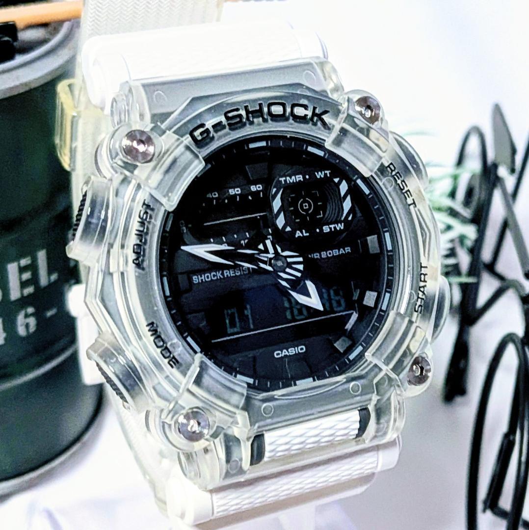 美品 CASIOカシオ腕時計G-SHOCKデジアナ スケルトン 正確性と耐衝撃性