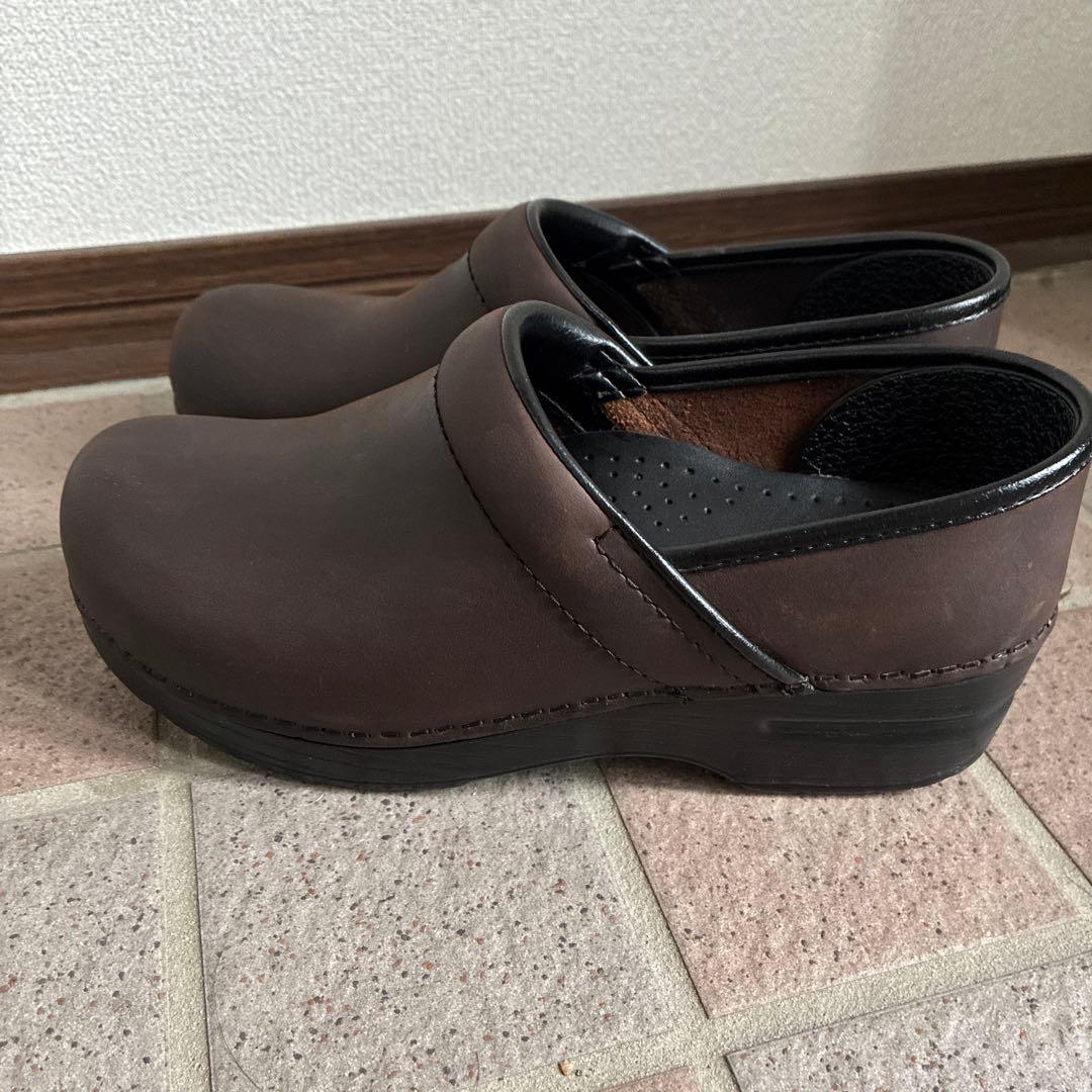 dansko ダンスコ 37サイズ　プロフェッショナル アンティークブラウン