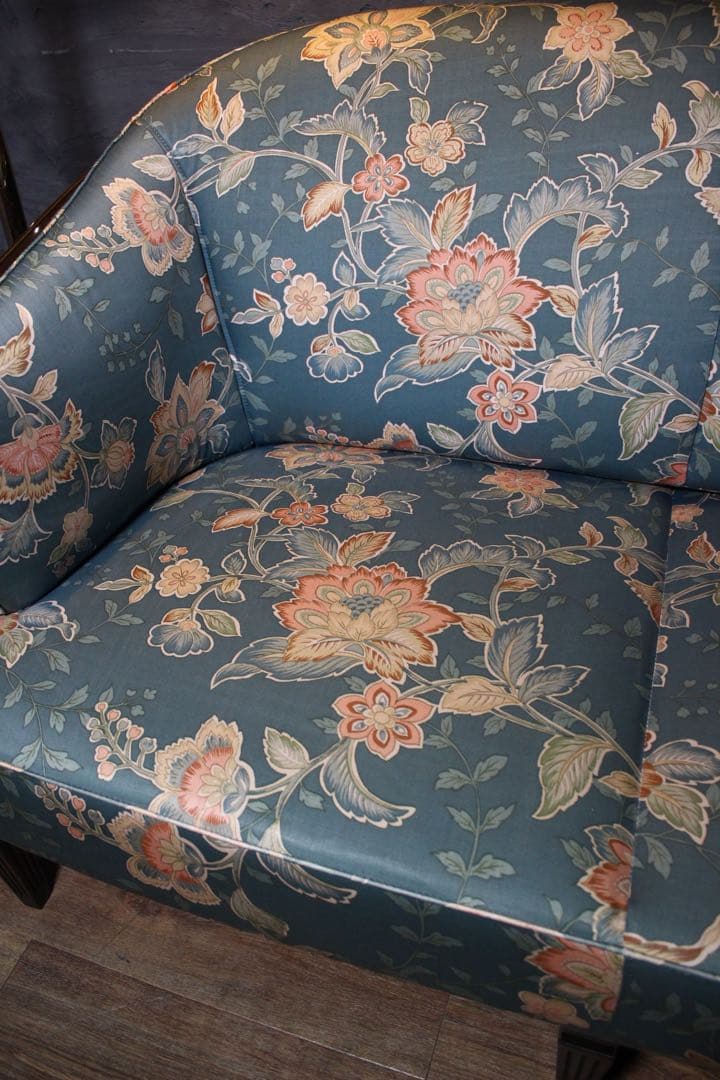 首都圏送無料〜ドマーニ WPQ6 55万〜 希少デザイン　クラシカルアームソファ