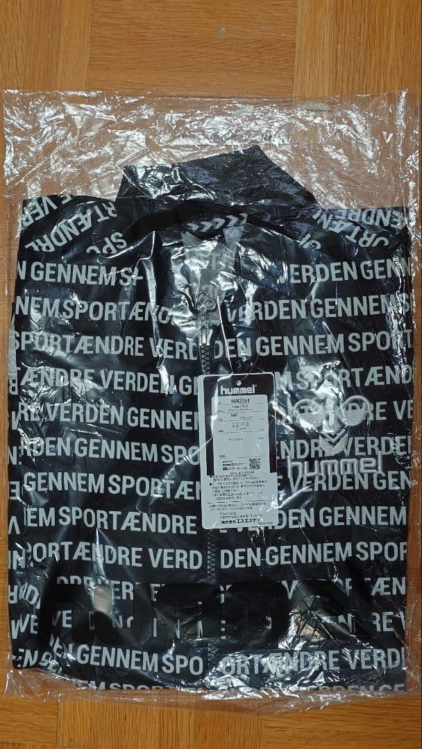 hummel ボンバージャケット