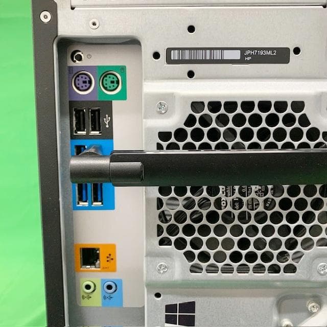 【4画面出力可能】 32G QuadroP600 Xeon Wifi Z440