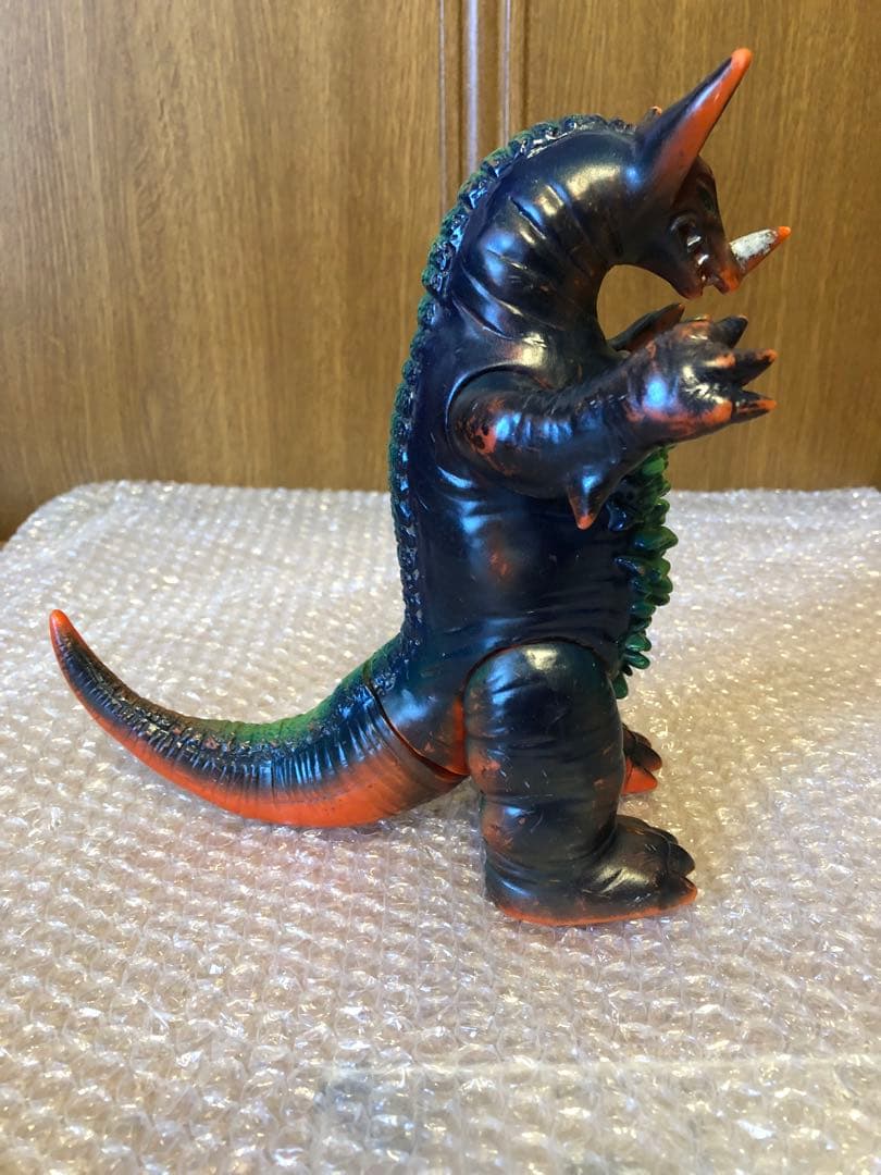 当時物　マルサン　ゴモラ　 円谷プロ　ブルマァク　ソフビ