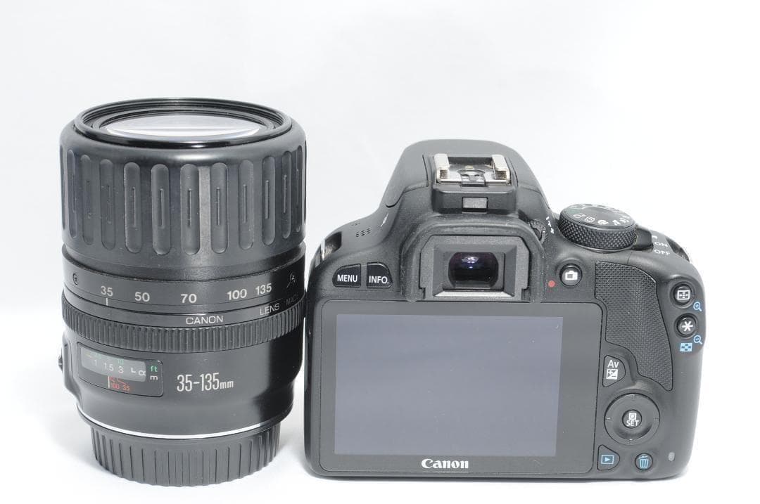 ご家族の成長記録に❗️Canon Kiss X7✨小型・軽量で届いてすぐ使える