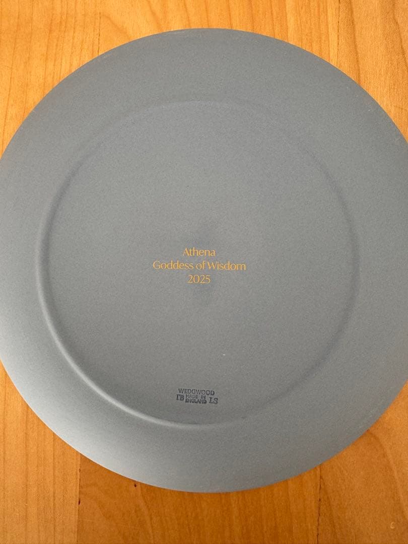 食器  Goddess of Wisdom 2025