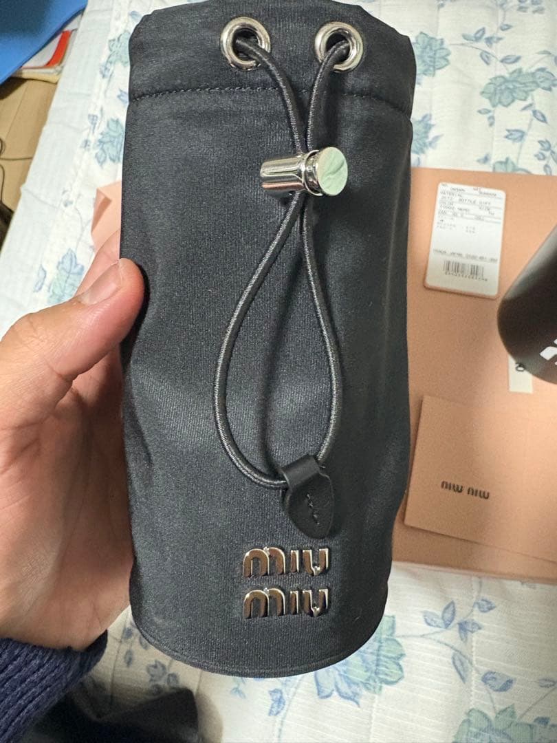 miumiu ステンレスボトル　水筒