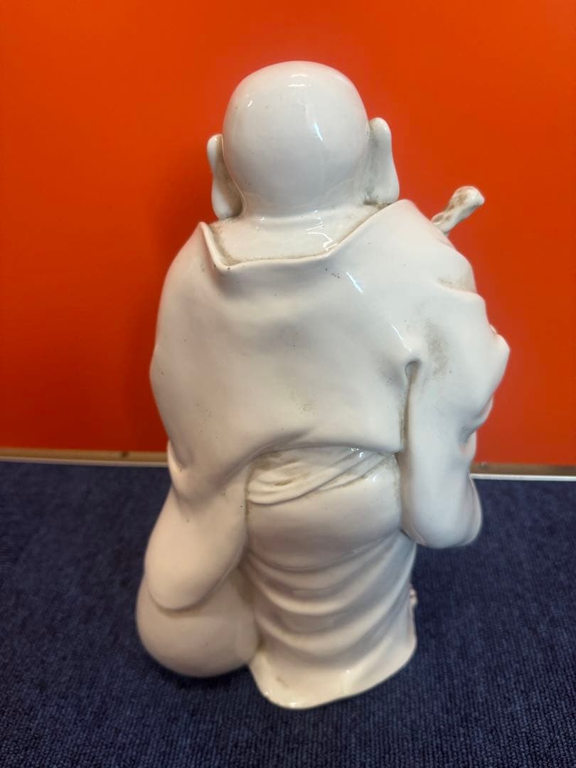 1620 縁起物 陶器 七福神 布袋様 布袋尊様 置物 骨董品 陶磁器 白磁