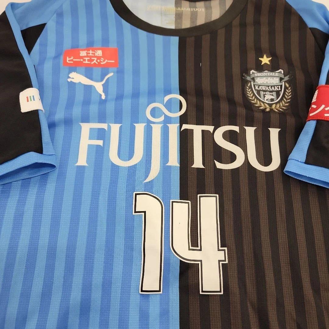 中村憲剛　フロンターレ　ユニフォーム