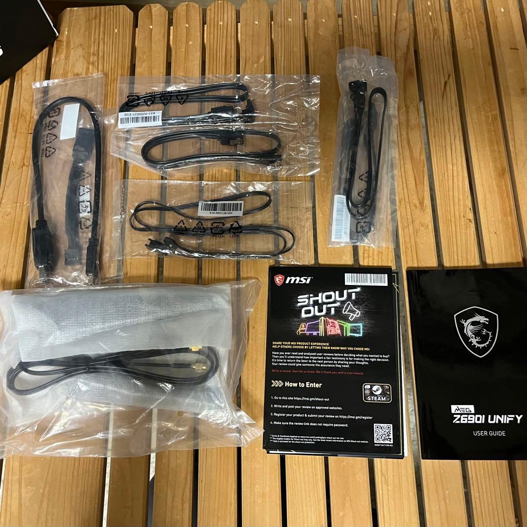 マザーボード Intel Core i9 13900K + MSI Z690I Unify