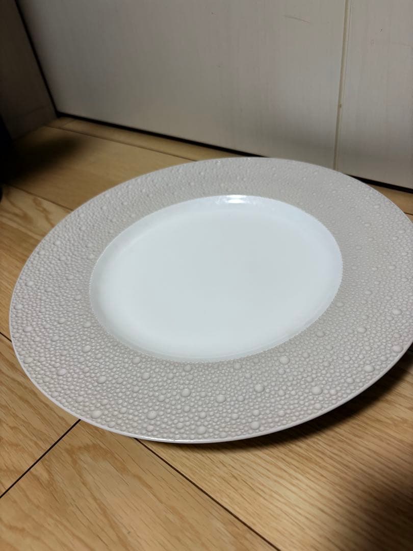 Bernardaud テクスチャー付き　大皿　ホワイトプレート
