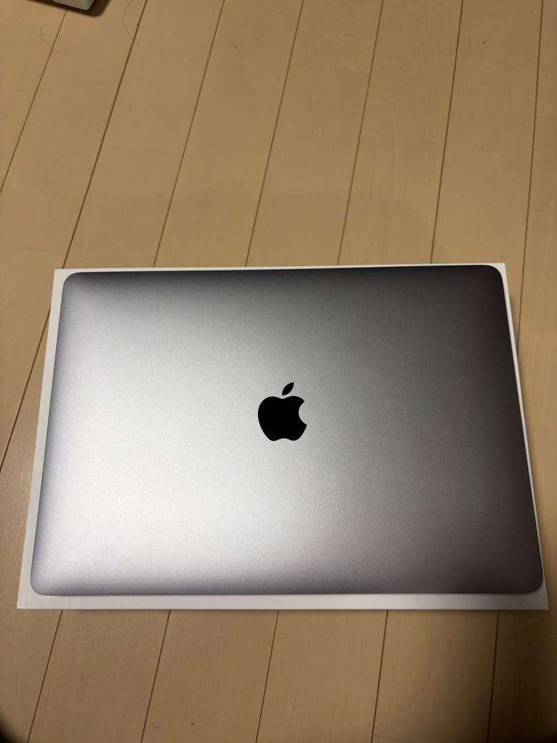 MacBook Air M1 メモリ8GB SSD512GB バッテリー87%